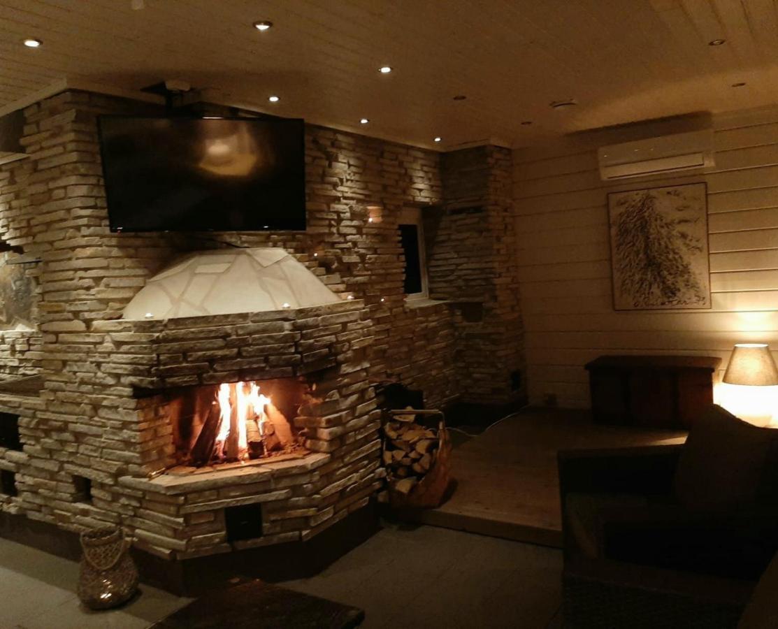 רובניימי Chalet Norva מראה חיצוני תמונה
